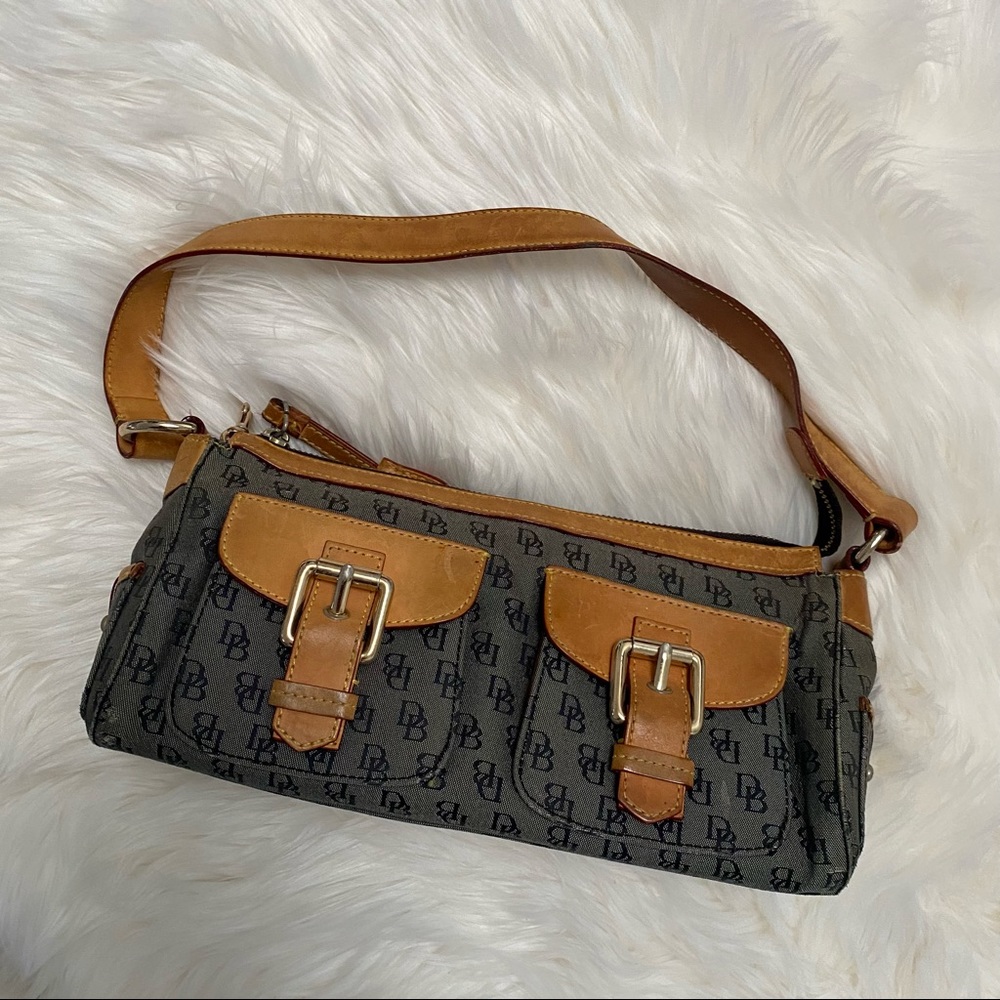 Dooney & Bourke Purse